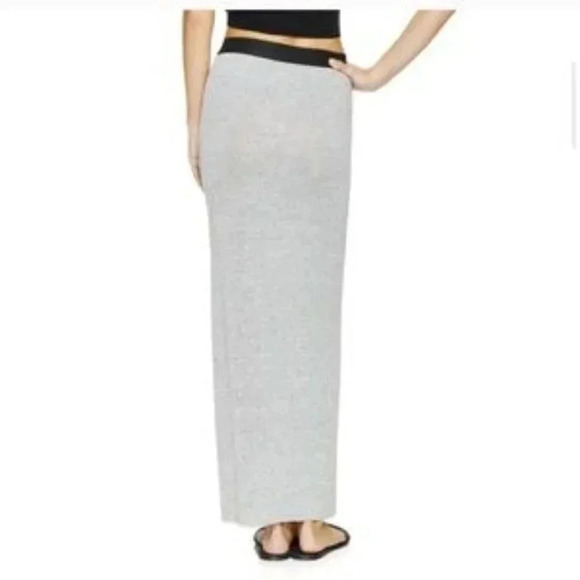ARITZIA | WILFRED FREE MAXI SLIT SIDE SKIRT - Picture 2 of 13